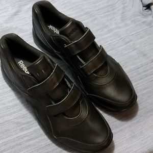 Reebok's oil resistant slip resistant men's shoe